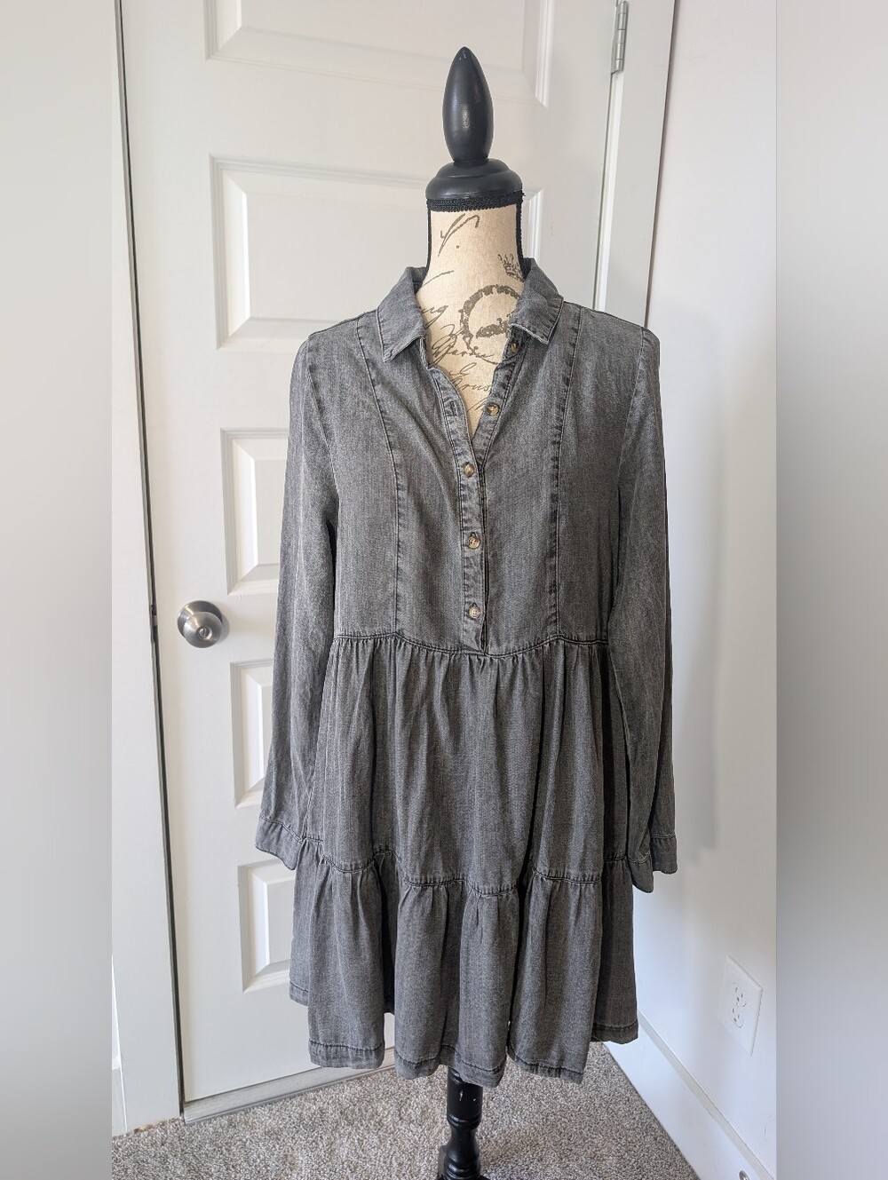 easel Gray Tiered Button-Front Tunic Dress Oversized S